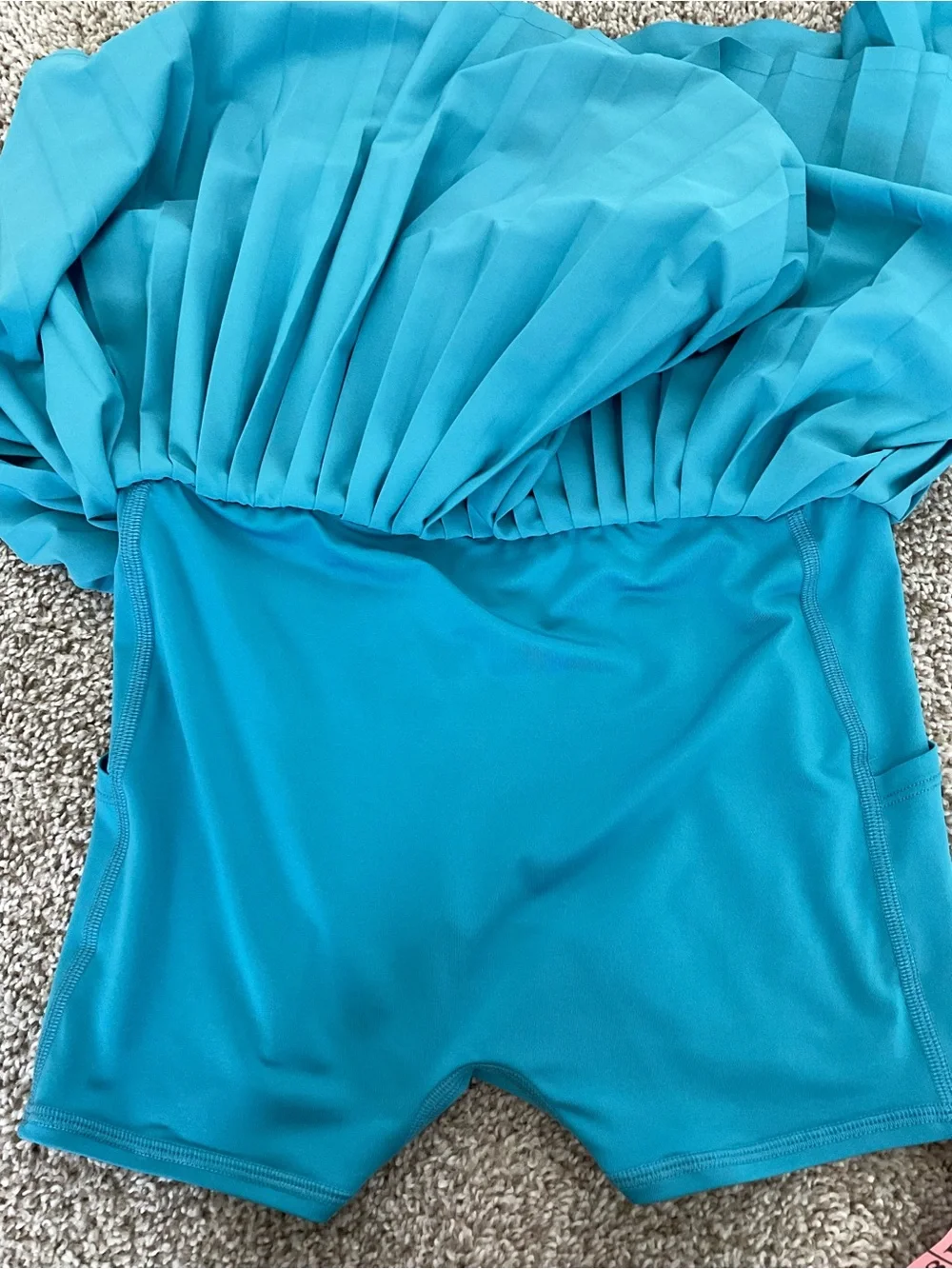 ALO Yoga Turquoise Pleated Skirt